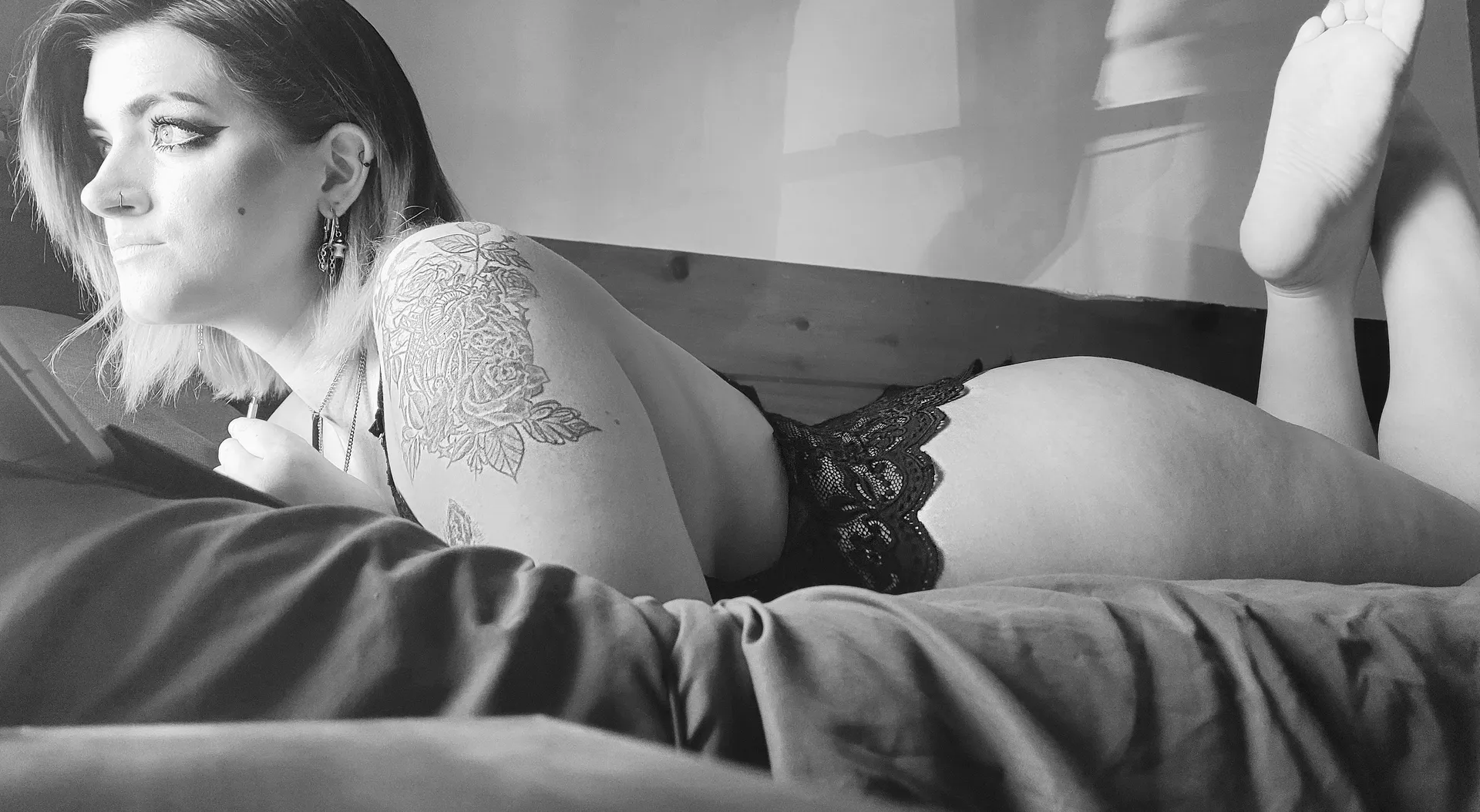 Veronica OnlyFans header