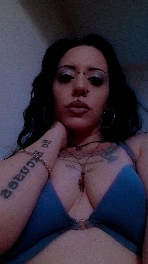 Veronika_deadly OnlyFans