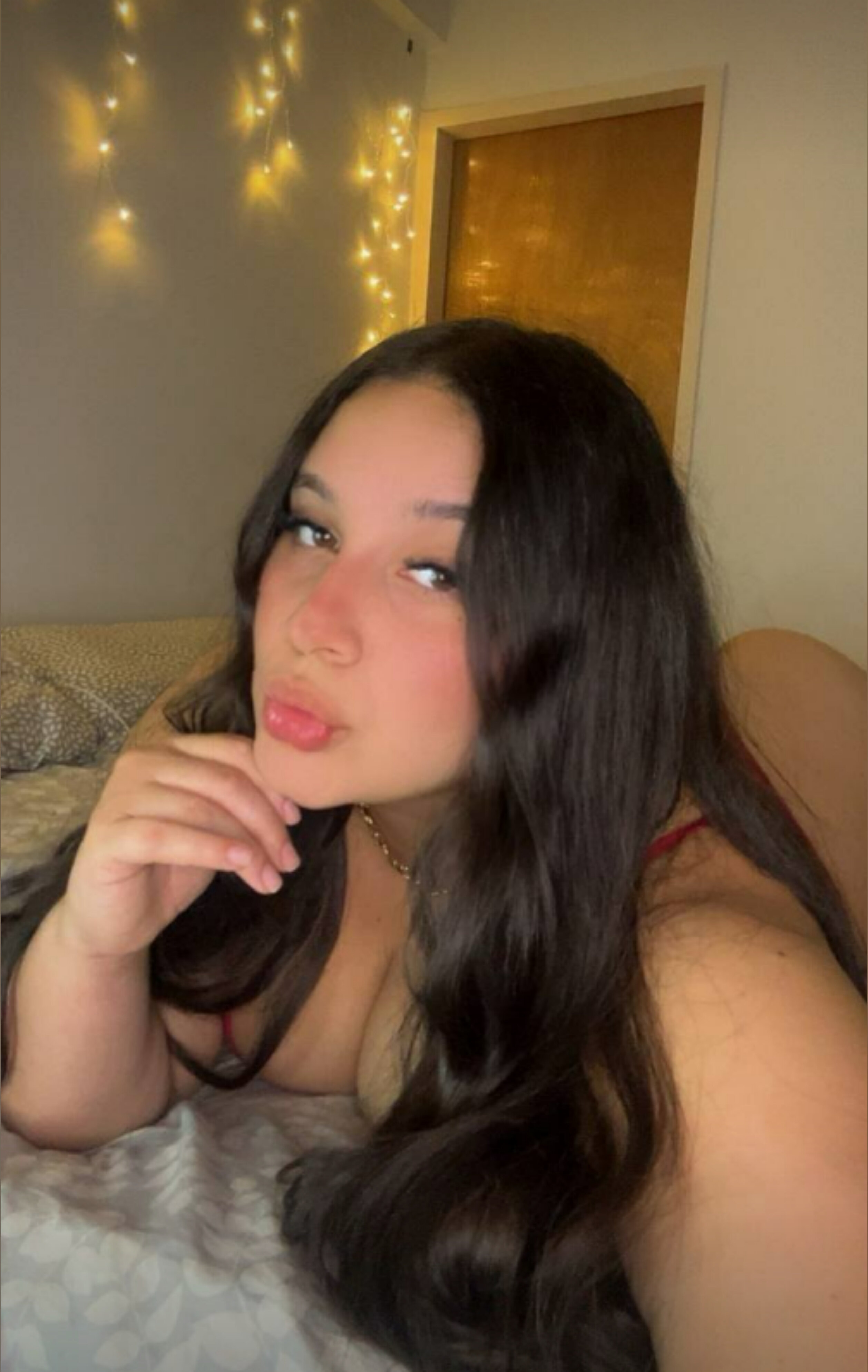 𝑽𝒆𝒓𝒐𝒏𝒊𝒌𝒌𝒂 𝑹𝒆𝒊𝒔💜 OnlyFans