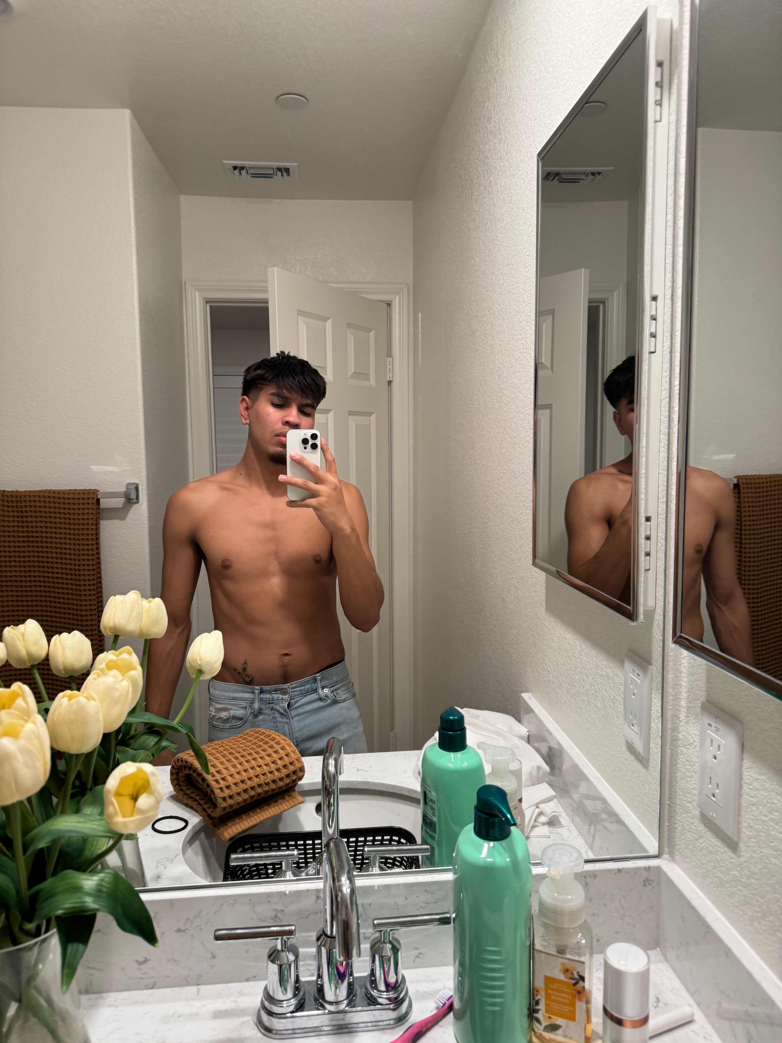 Andyy OnlyFans header
