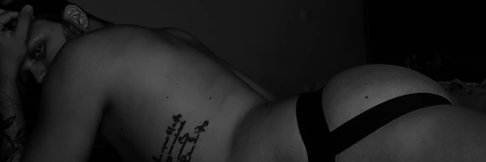 Lu 🥵 OnlyFans header