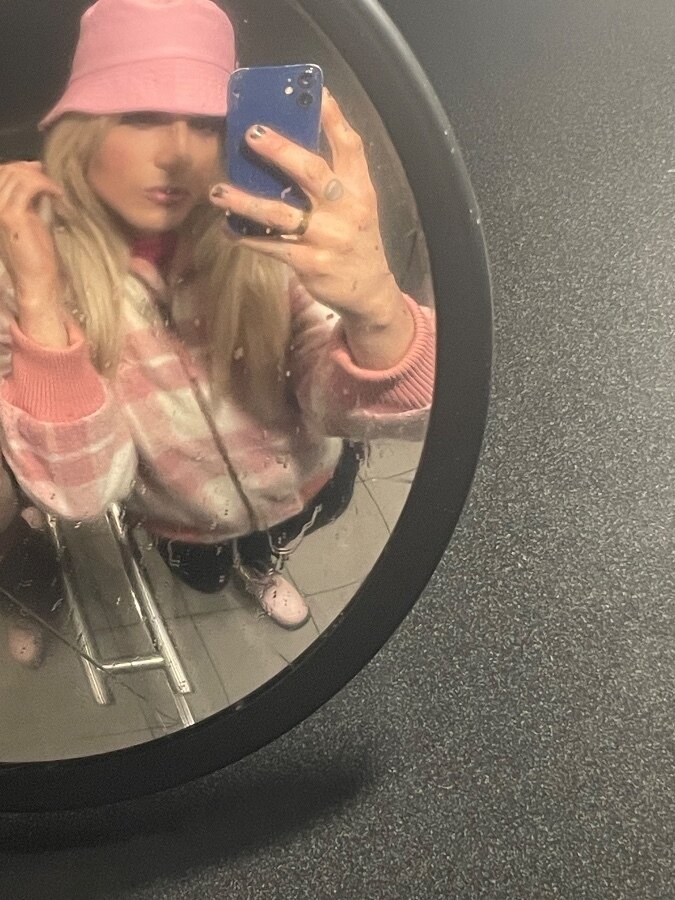 VERSEcomesFIRST OnlyFans