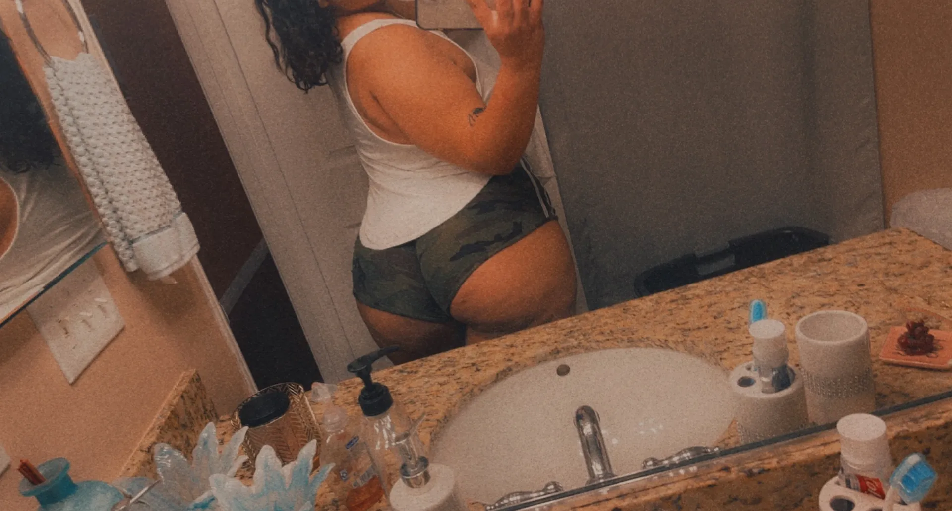 Rose OnlyFans header