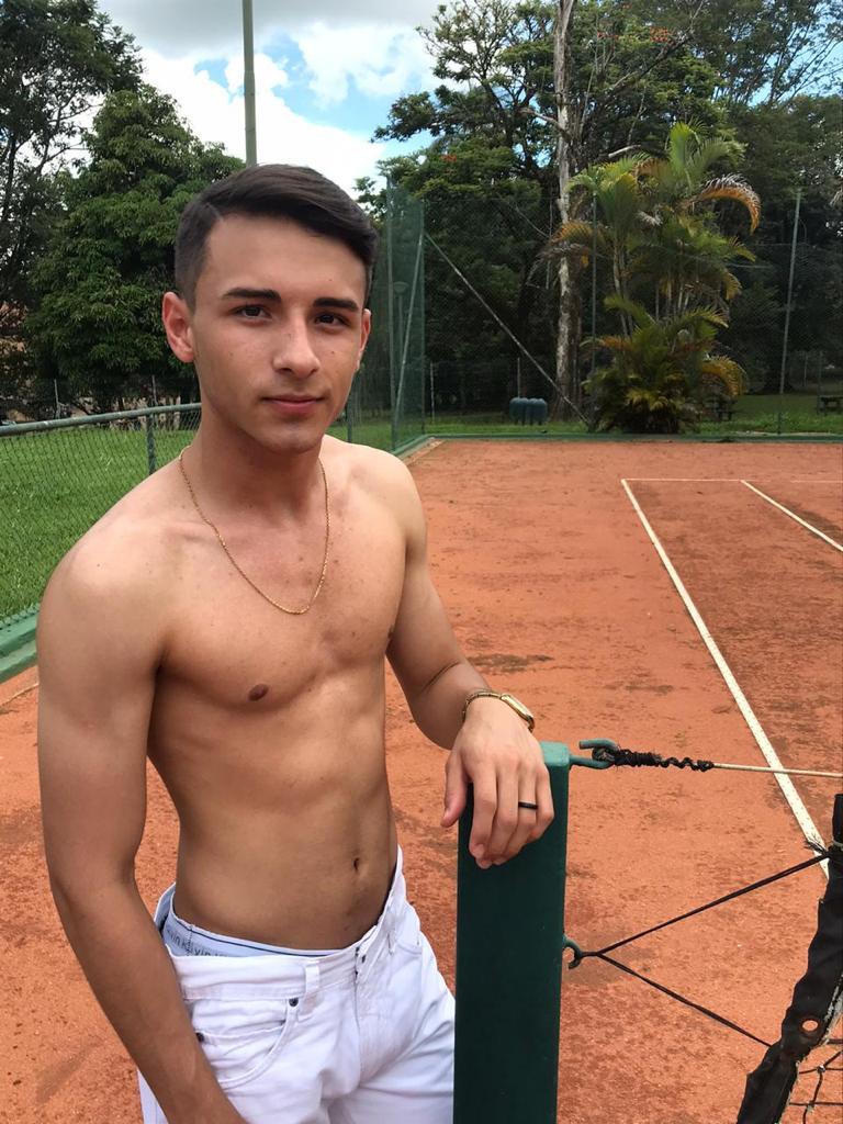 vevesantiago OnlyFans