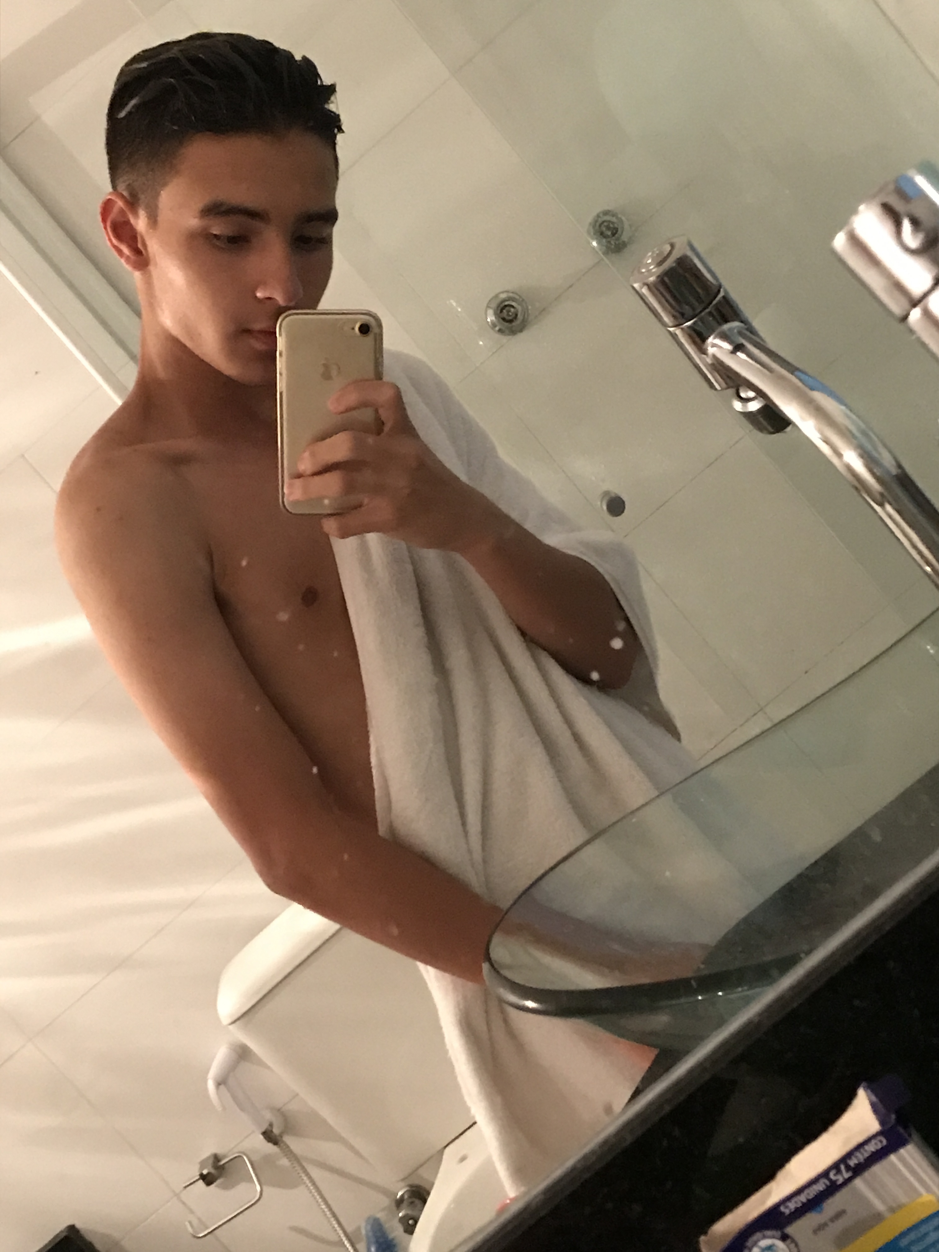 vevesantiago OnlyFans header