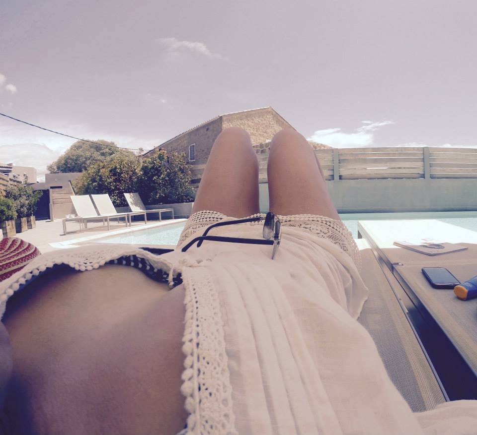 V for Veronique OnlyFans header