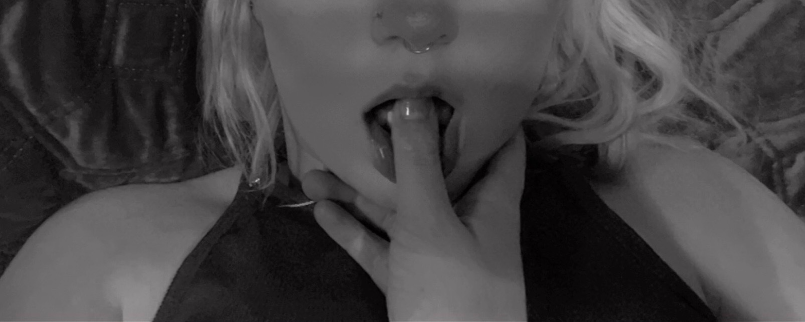Via Marie OnlyFans header