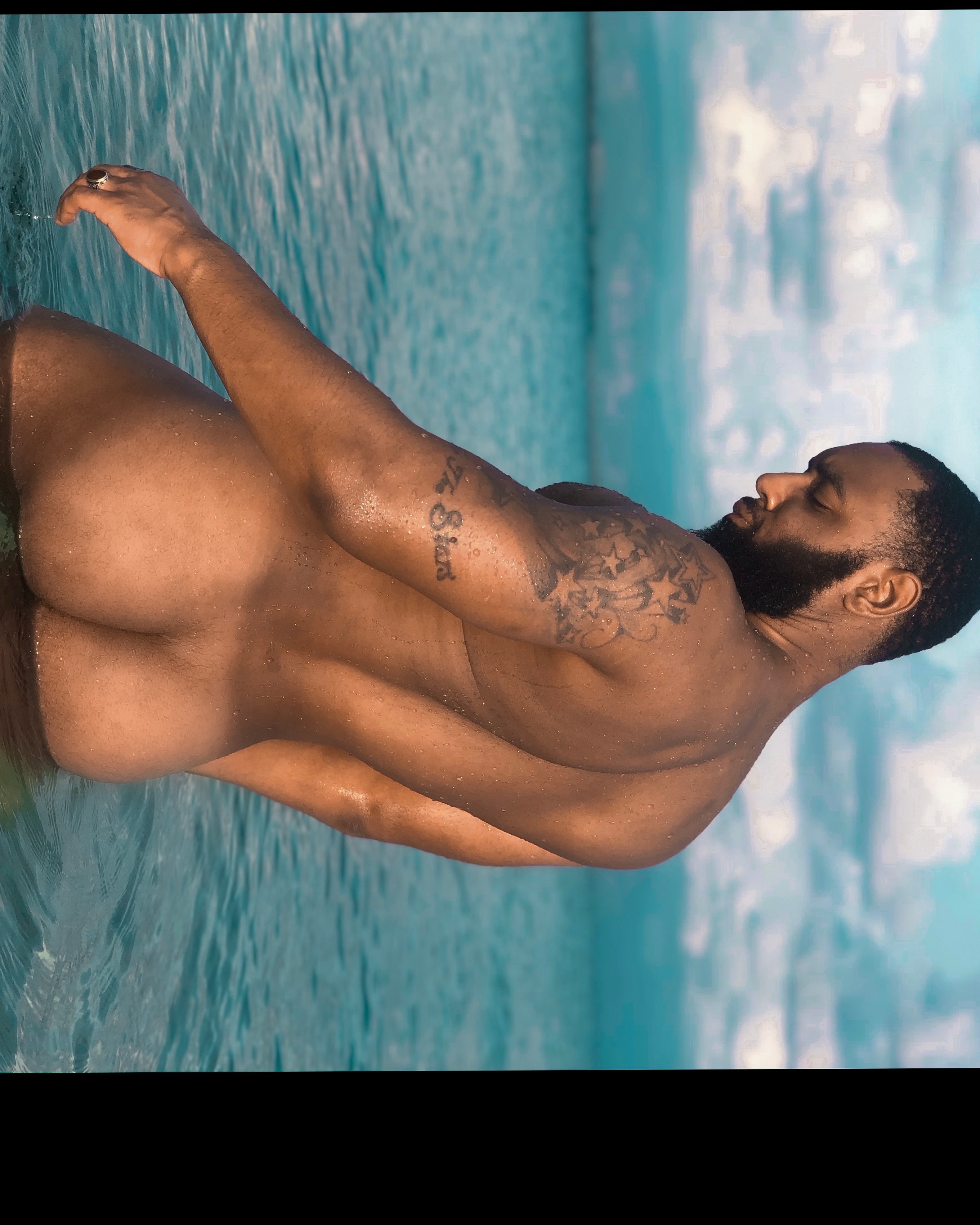 Vicbabez OnlyFans header