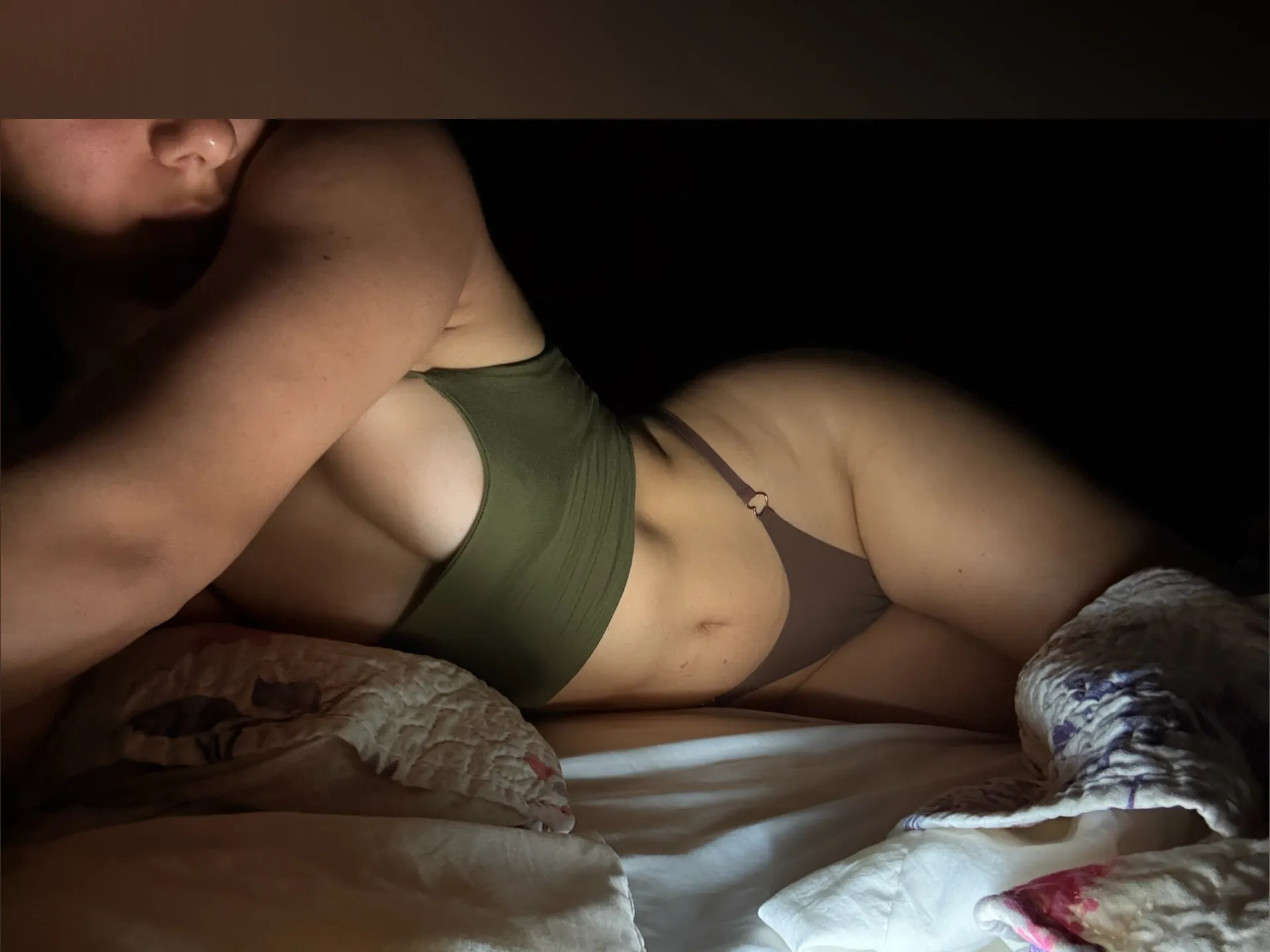 Vic OnlyFans header