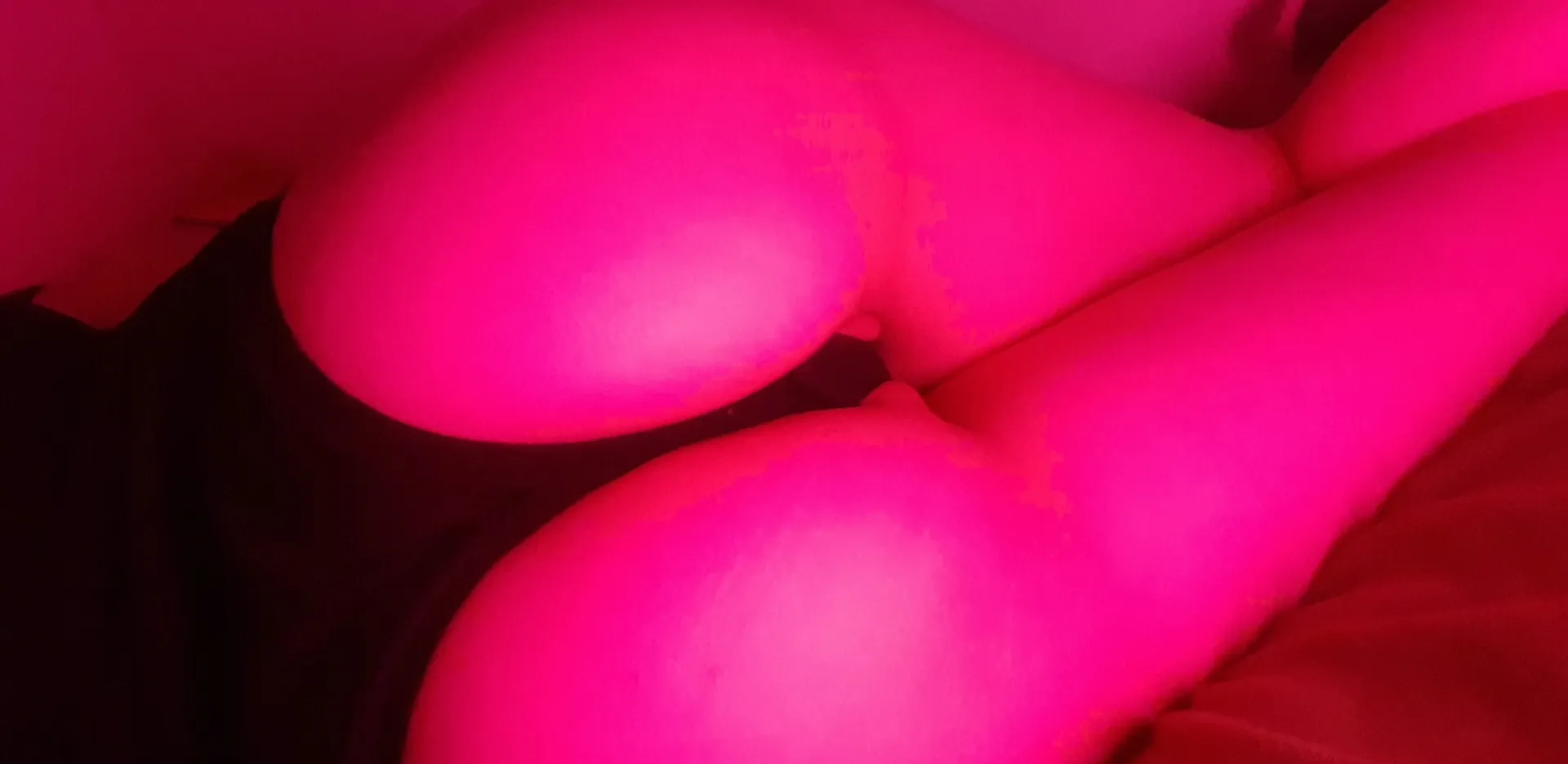 Vicky OnlyFans header