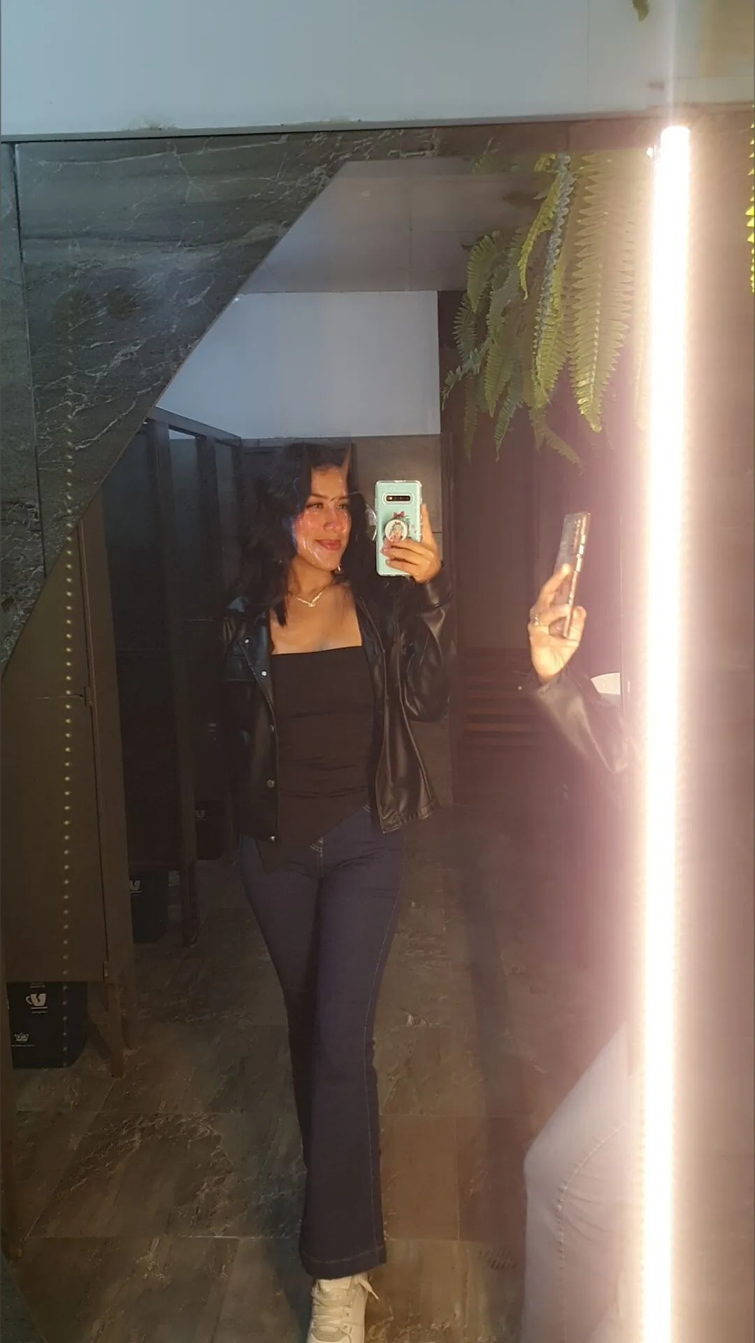 Victoria OnlyFans header