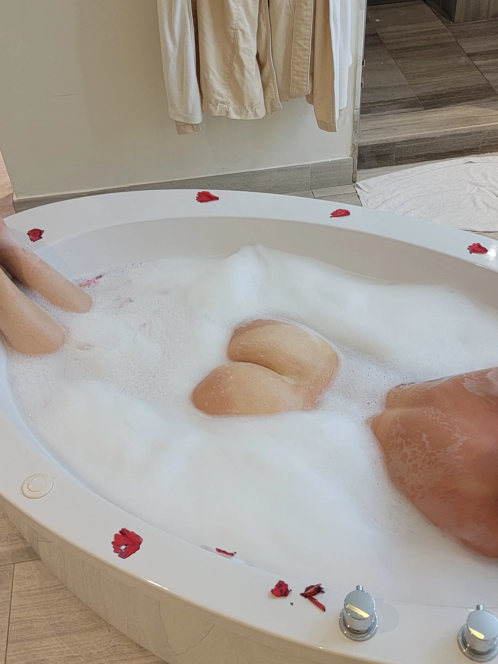 Vicky &amp; Evan OnlyFans header