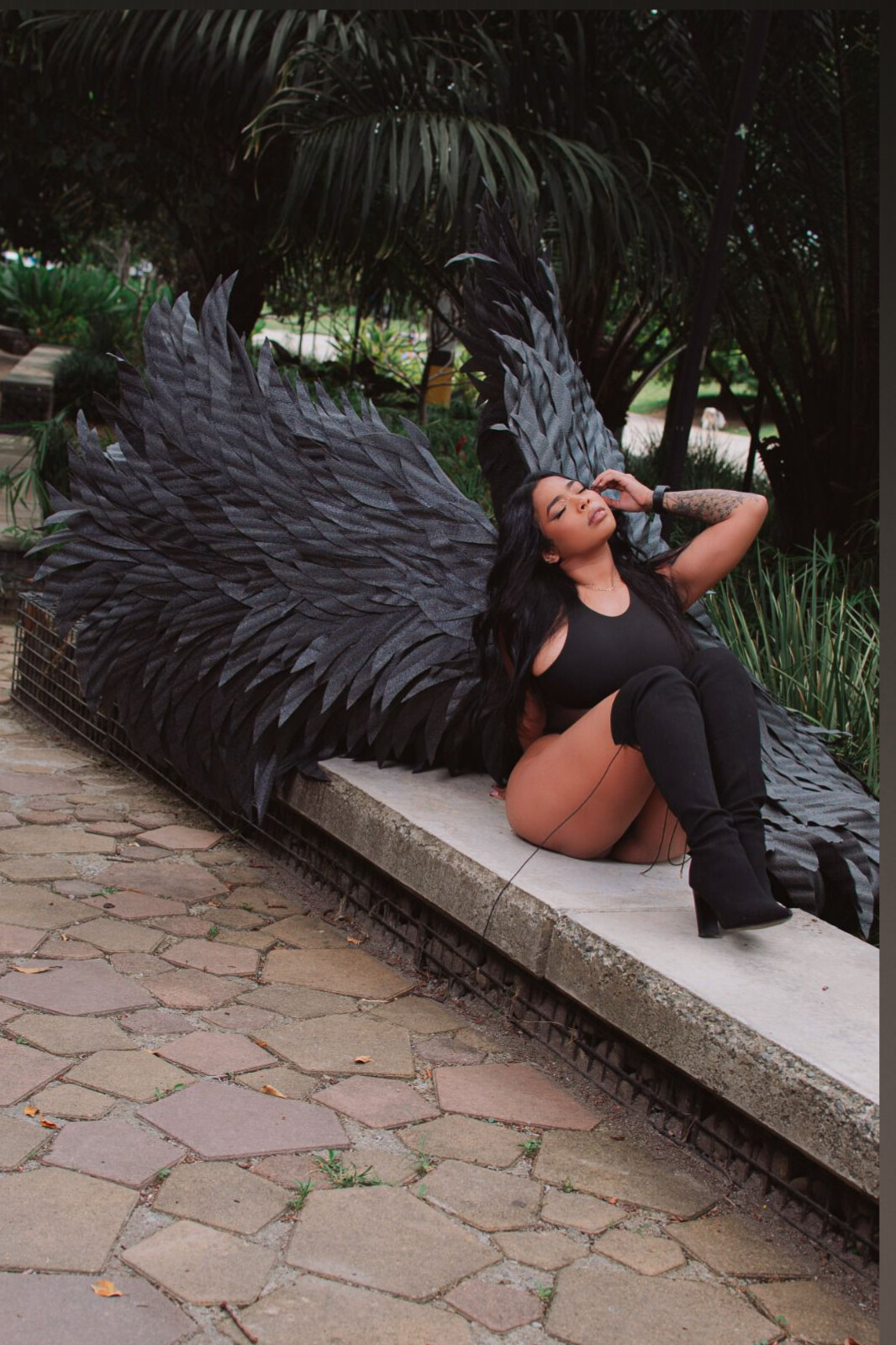 Vicky Greys OnlyFans header