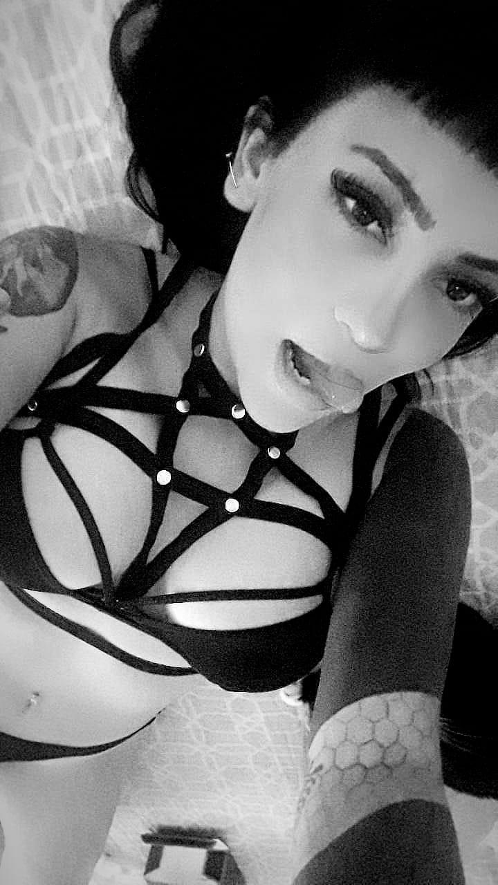 Vicky Moro OnlyFans header