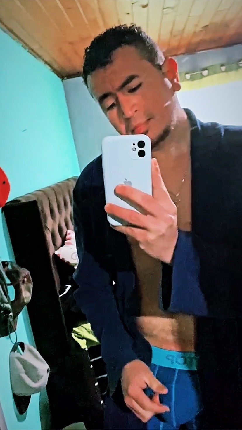 Sebastian  chara OnlyFans