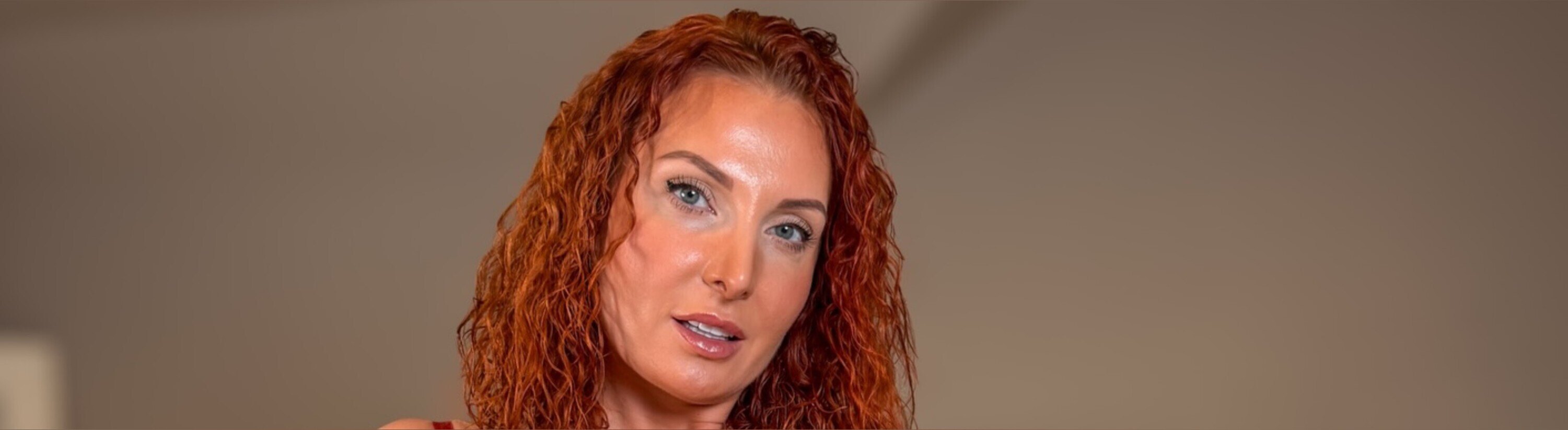 Victoria Peach (Victoria May) OnlyFans header