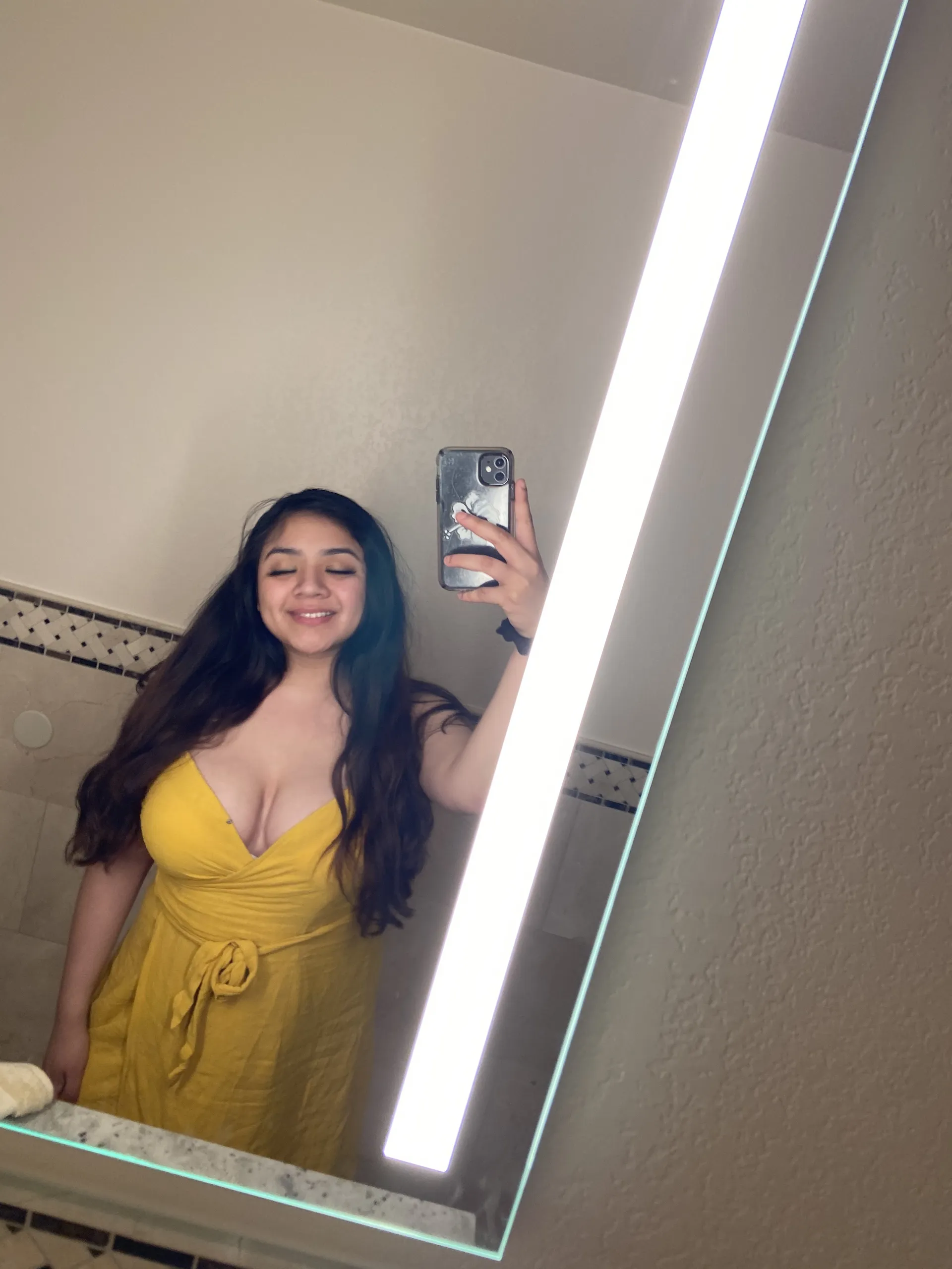 Victoria L OnlyFans header