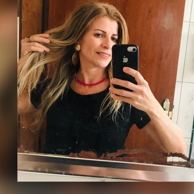 @victoriakissbrasil OnlyFans