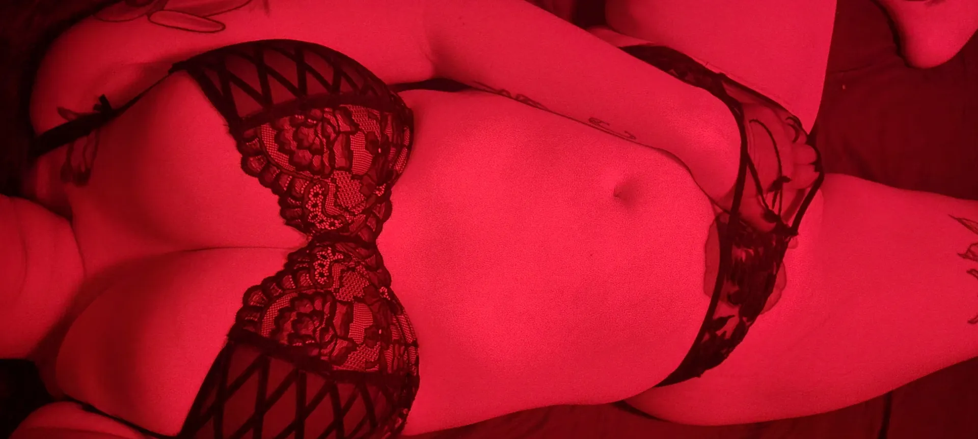 Victoria OnlyFans header