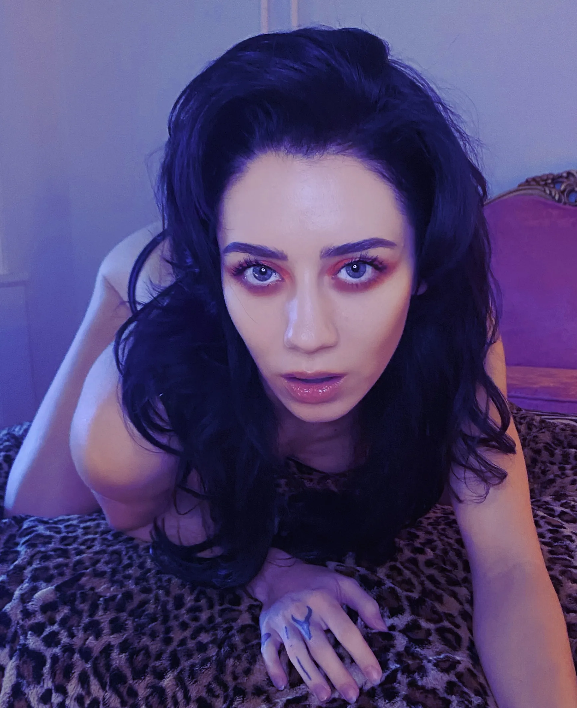 Victoria V Free OnlyFans header