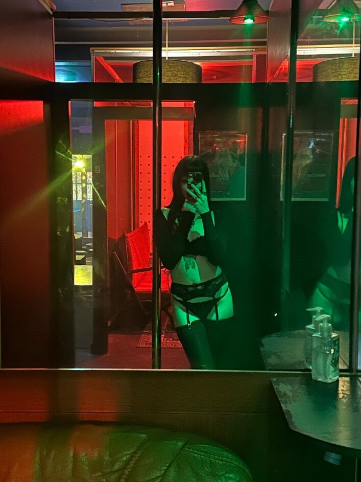 Victoria 🖤 OnlyFans