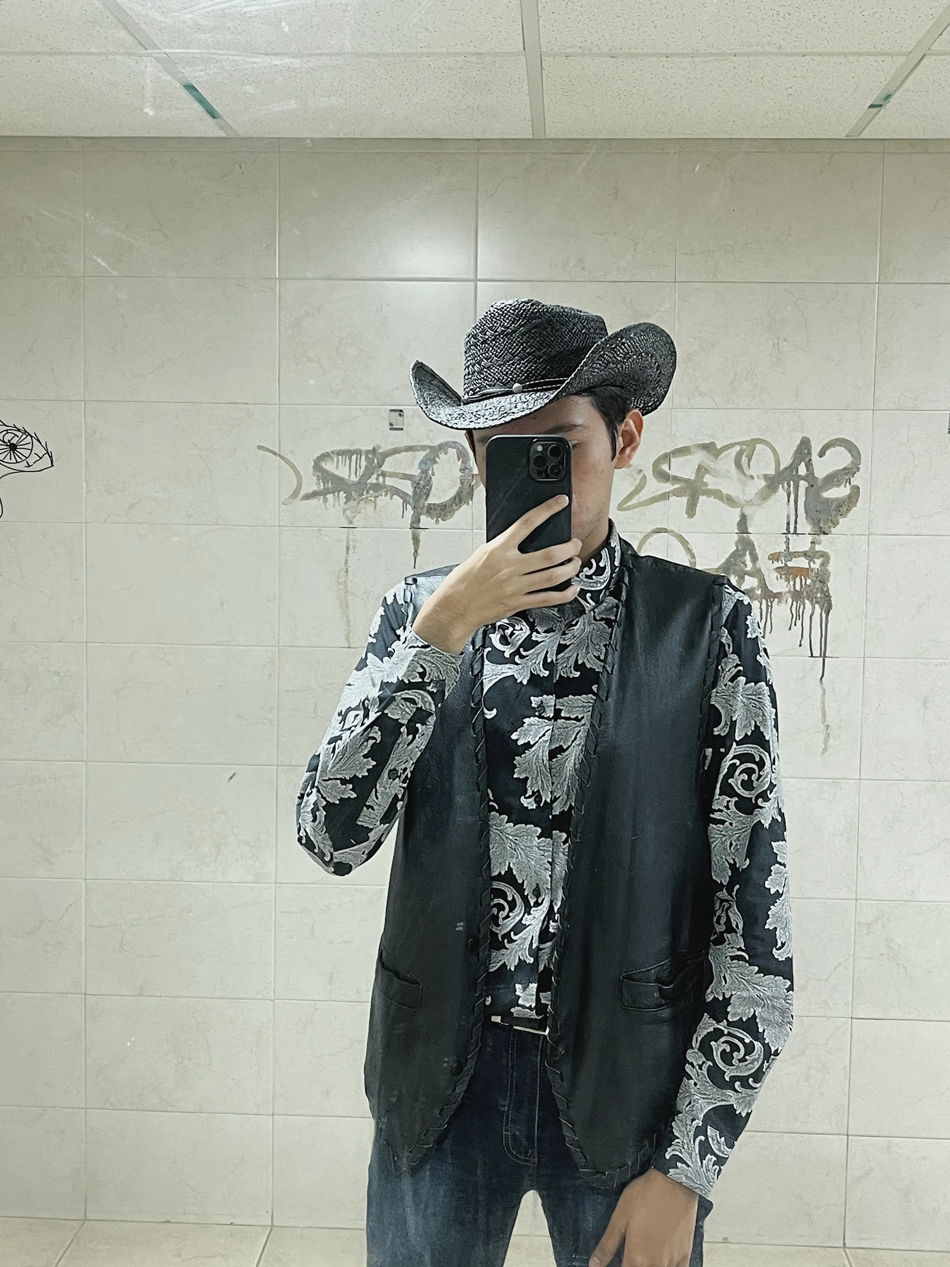 Victor Kamp OnlyFans header