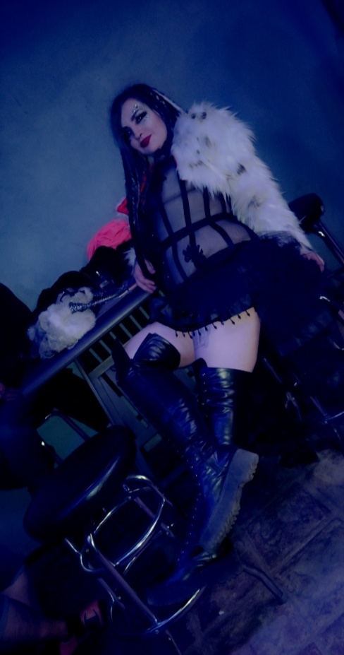 Victoria OnlyFans header