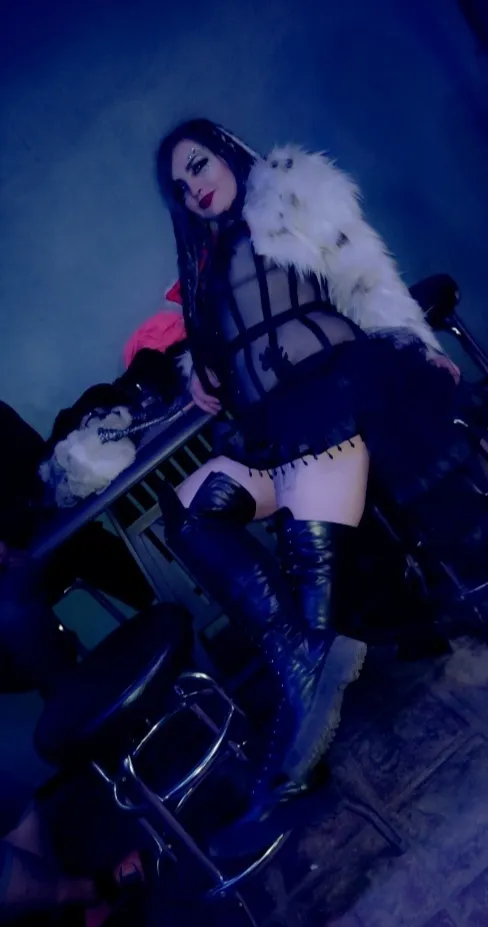 Victoria OnlyFans header