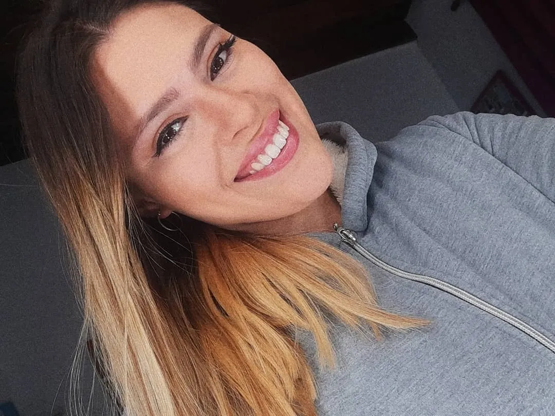 Victoria Vi OnlyFans header