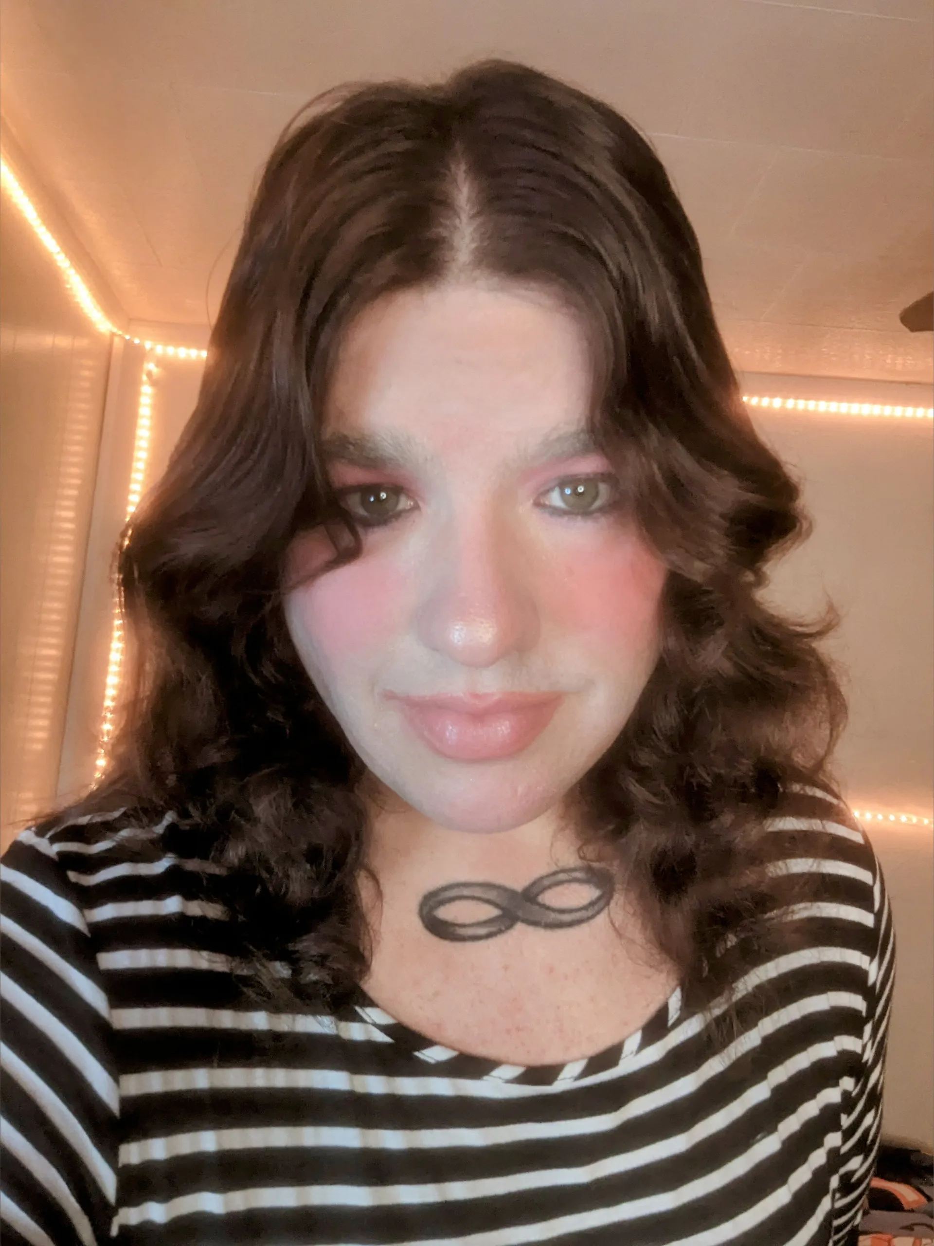 Vee Fornish OnlyFans header