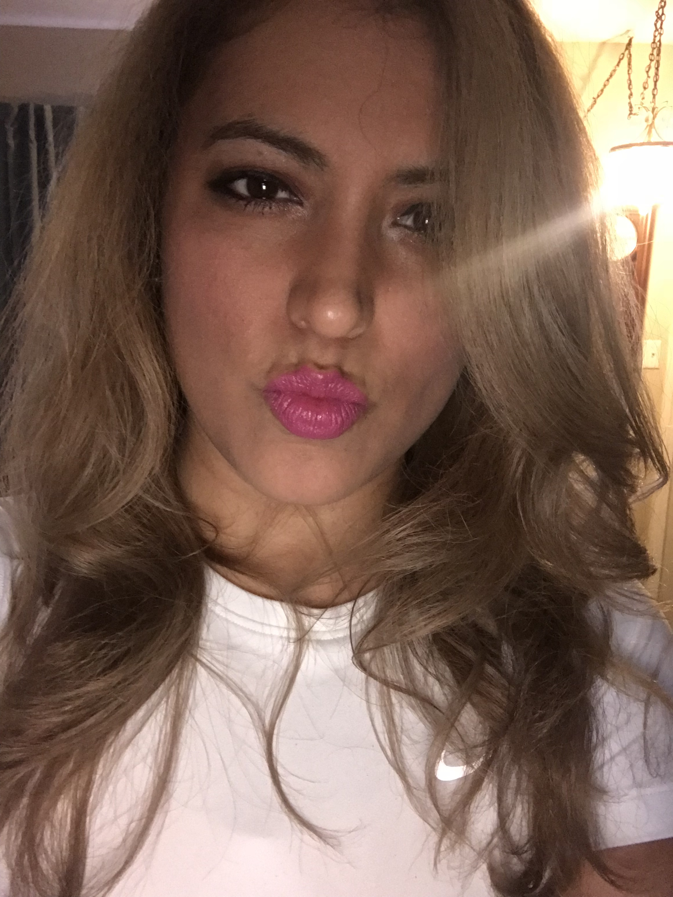 SimplyV OnlyFans header