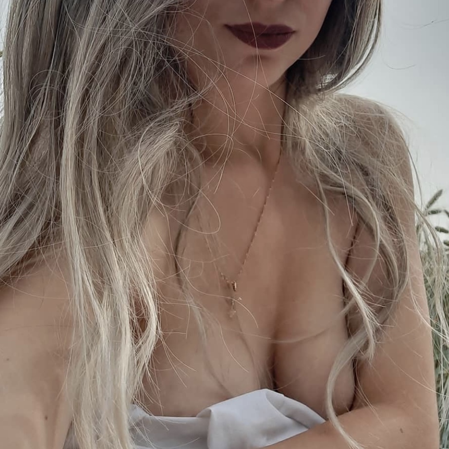 Viki Rose OnlyFans