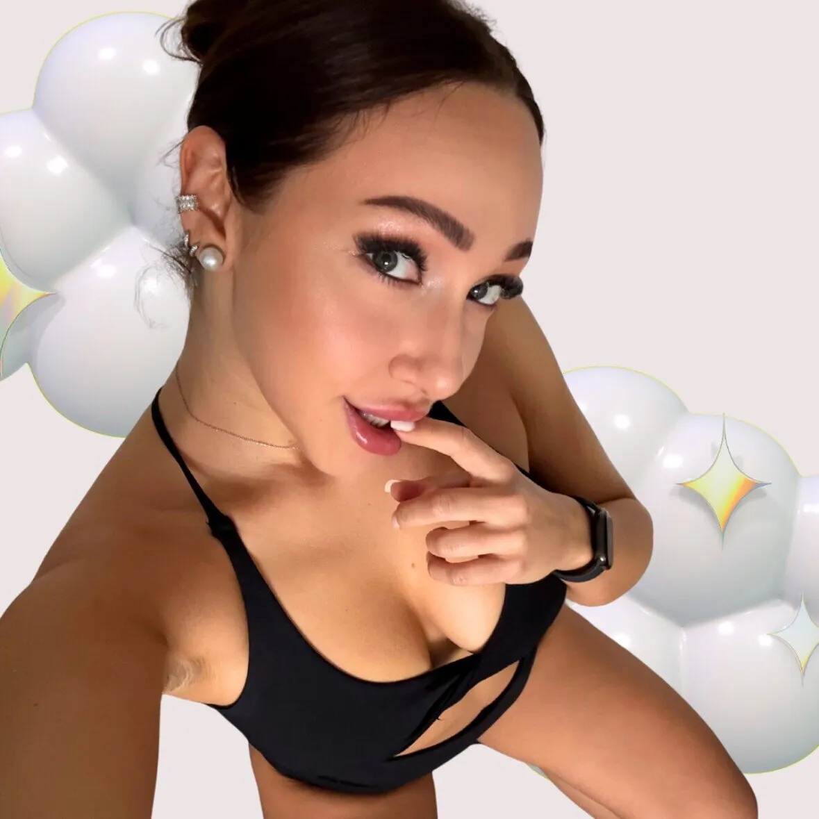 ⚡️Vikki Storms✨