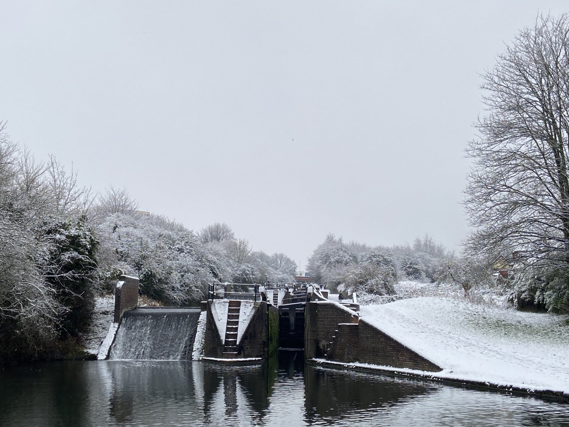 Villalad32 OnlyFans header