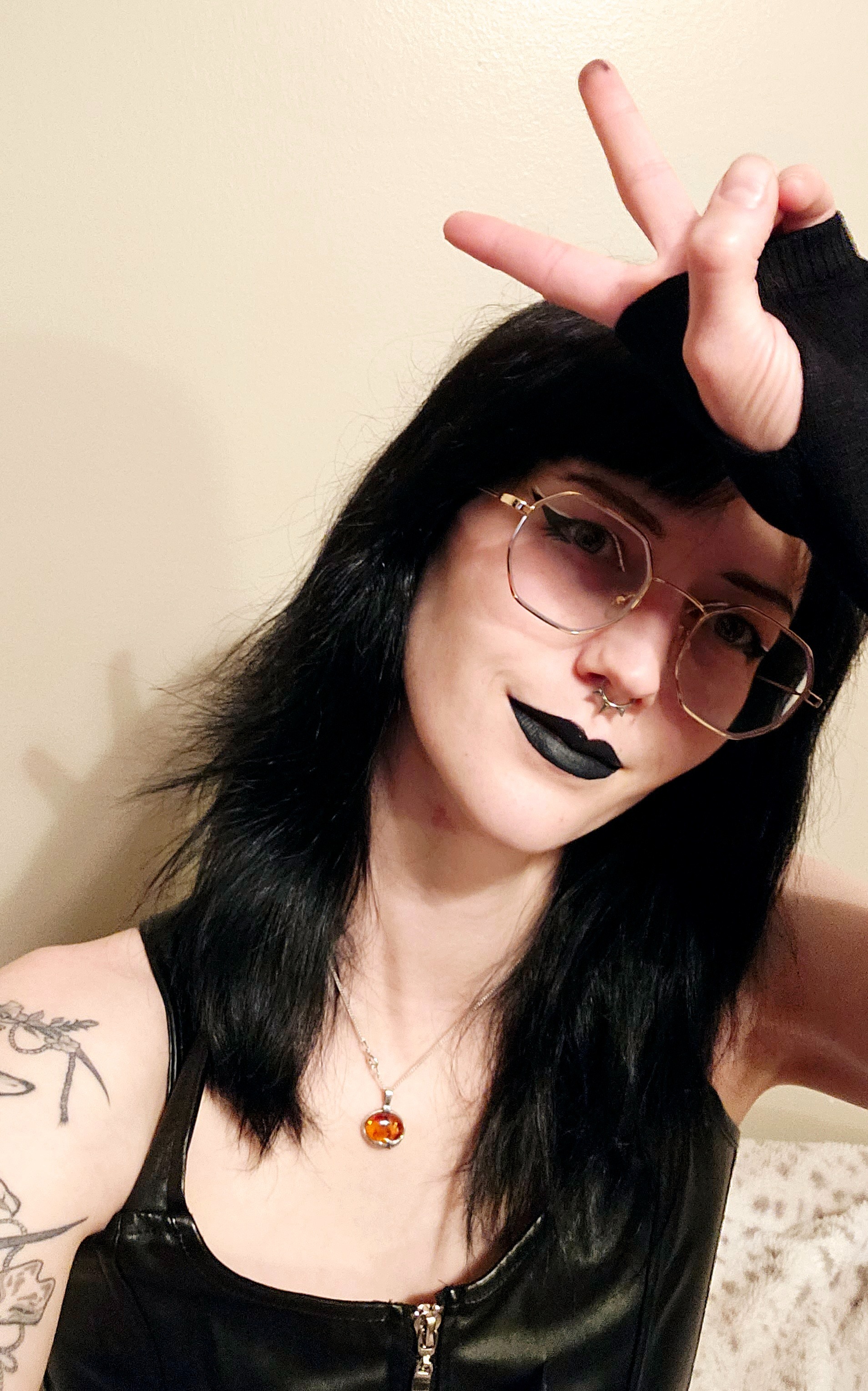 Viola vixene OnlyFans