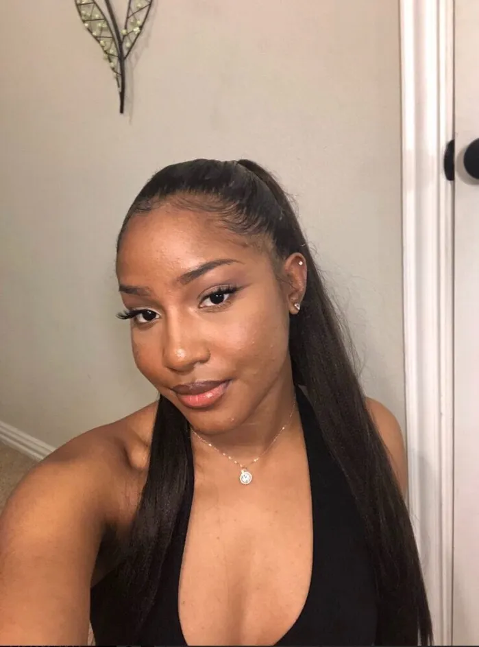 Violet OnlyFans header