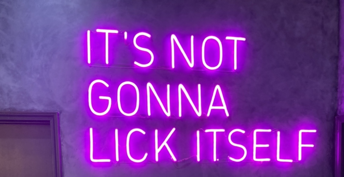 violet OnlyFans header