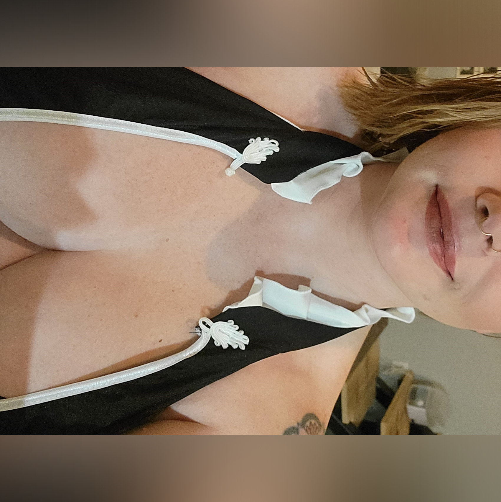 violetp OnlyFans header