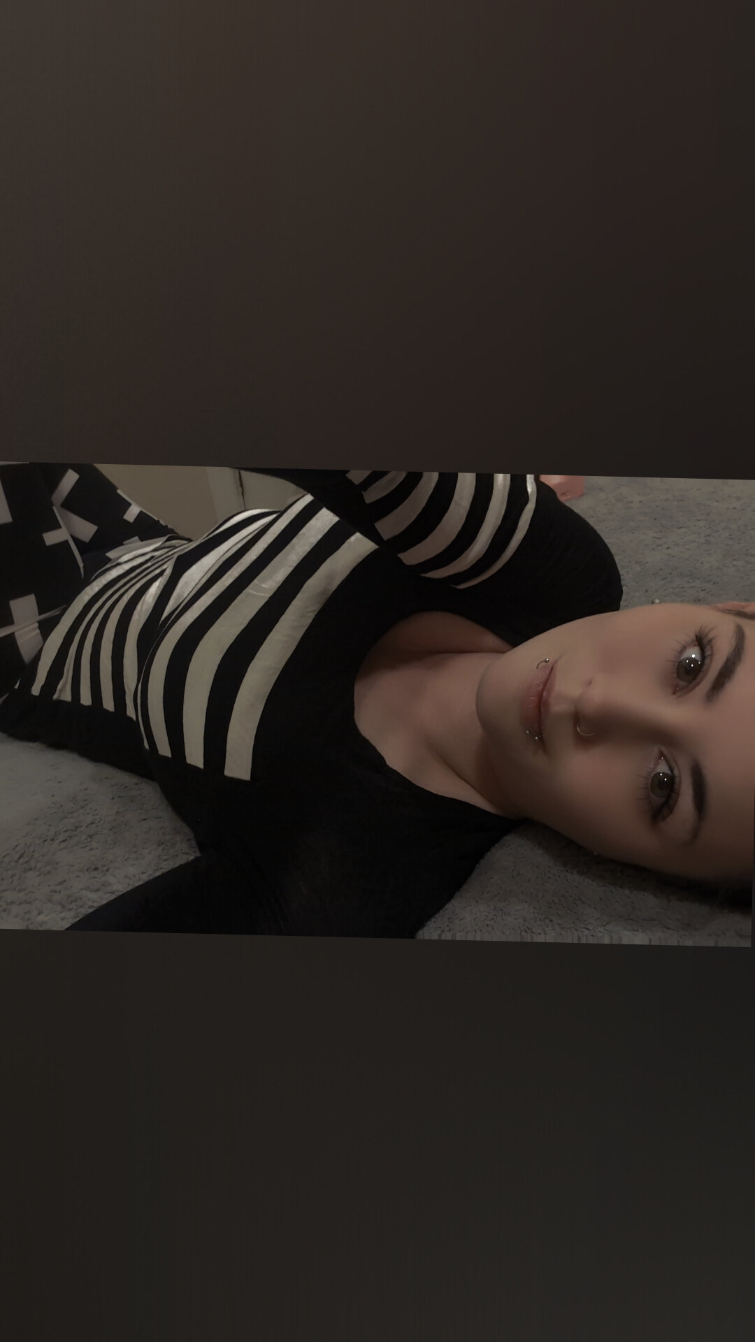 Violett OnlyFans header