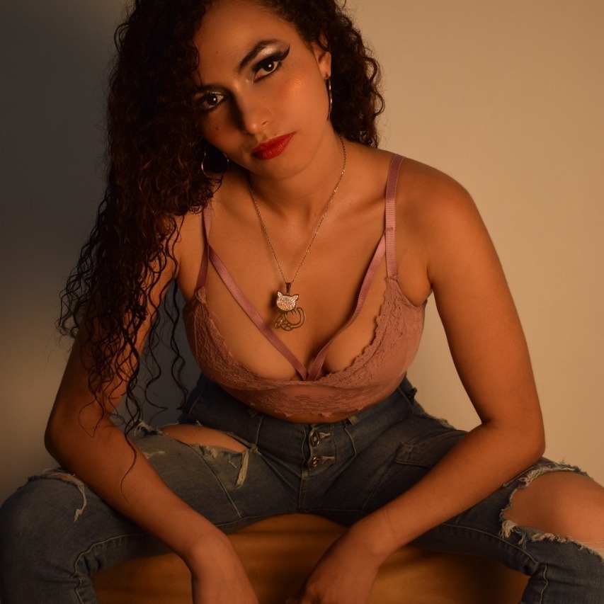 Violetta_summer OnlyFans header