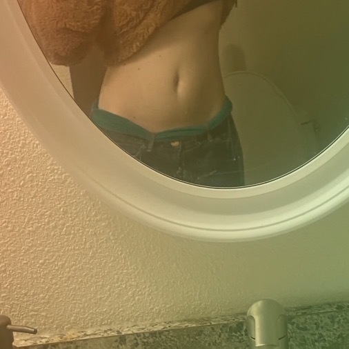 Violette Chardonnay OnlyFans