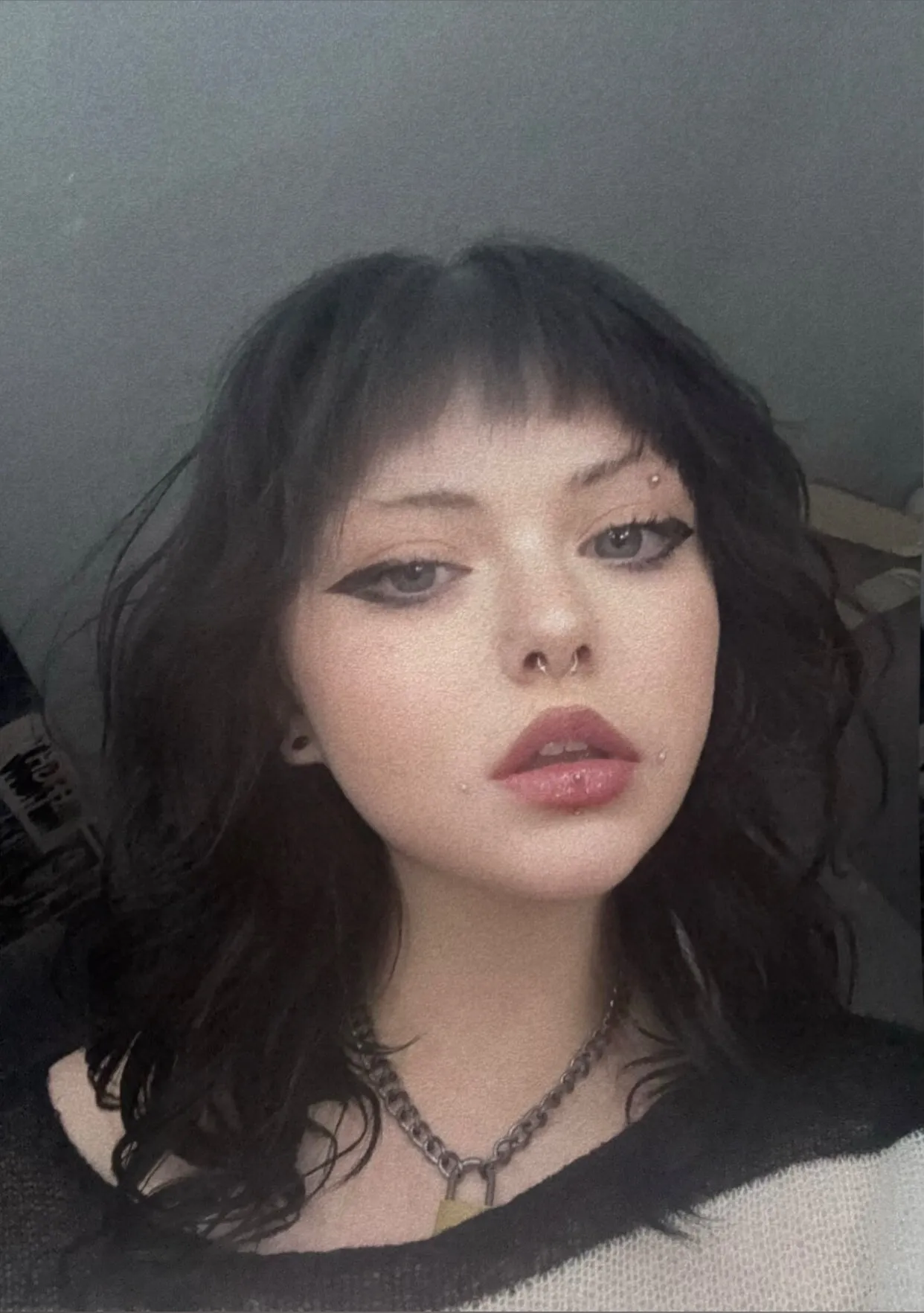 ★ 𝖛𝖎𝖔𝖑𝖊𝖙 𝖛𝖆𝖑𝖊 ★ (VIP acc)