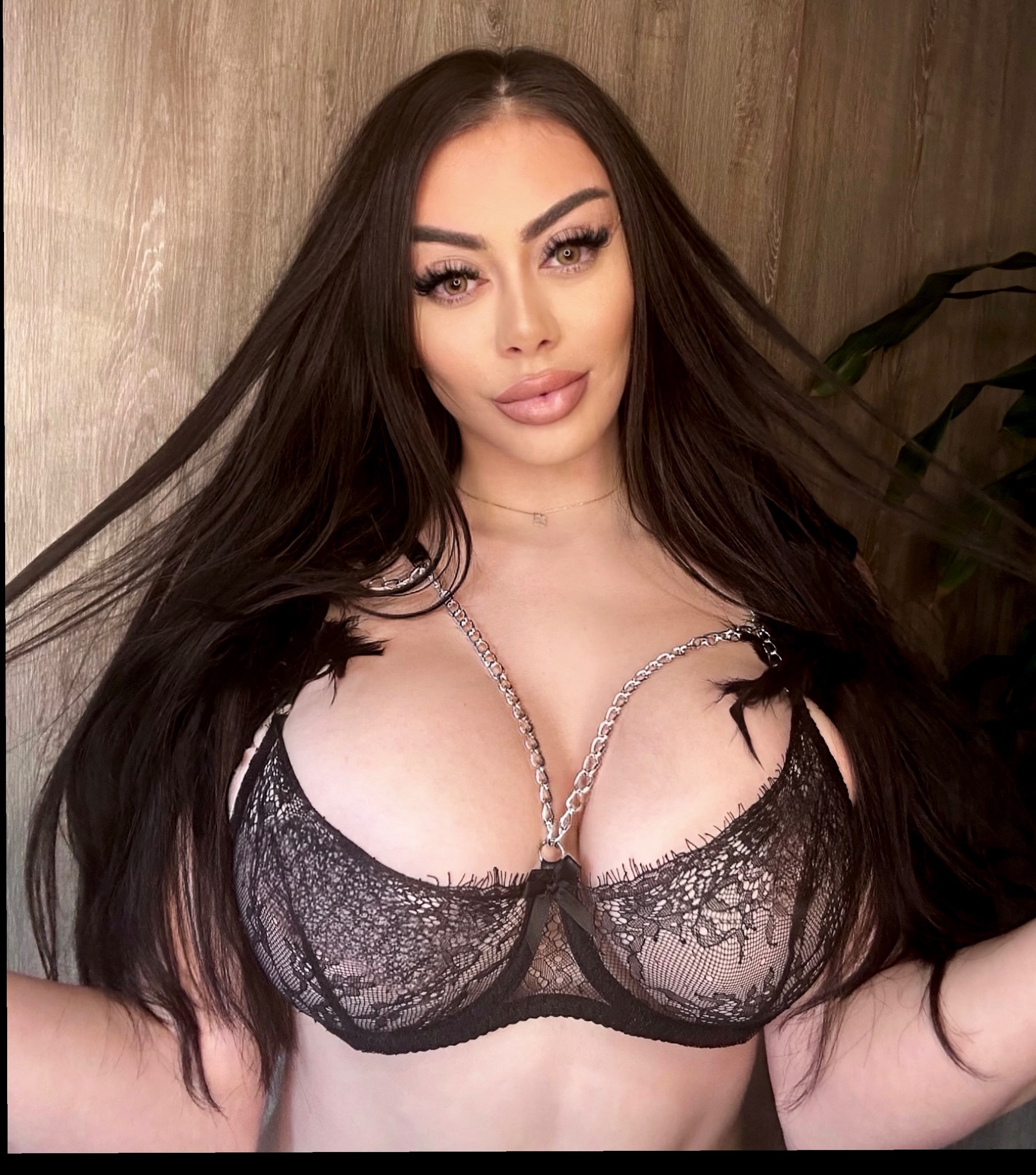 Violet Virah OnlyFans