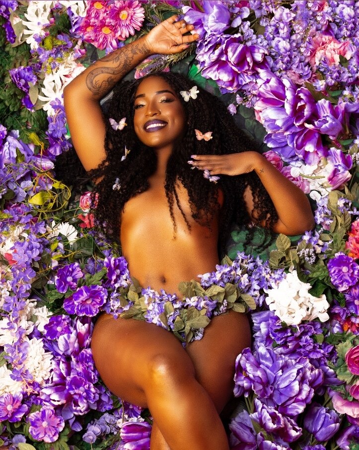 Violet Symone 💜 OnlyFans