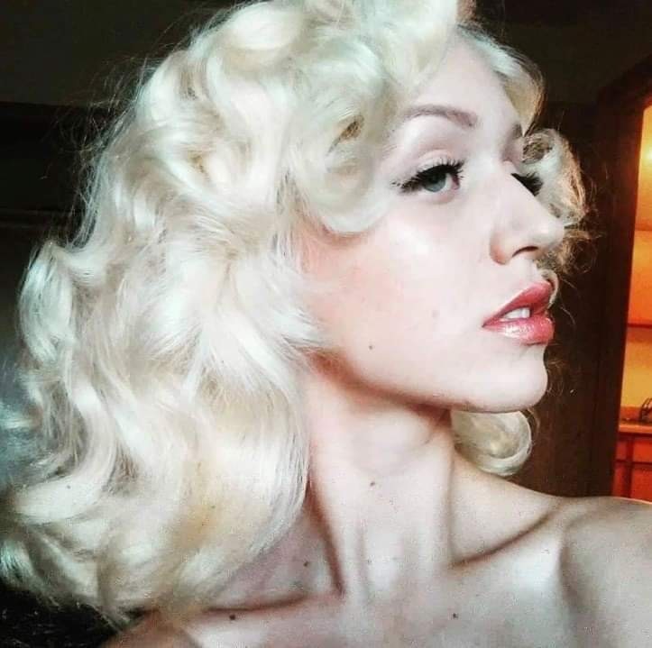 Violet Winter OnlyFans