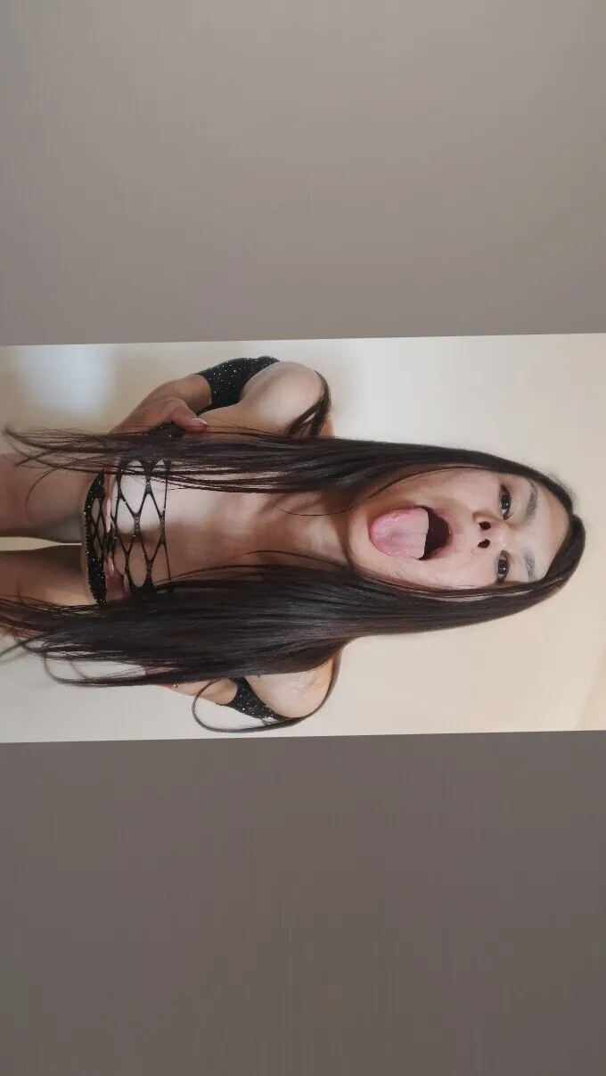 Solangel Vip 💦 $5 explicit feed 👅 OnlyFans header