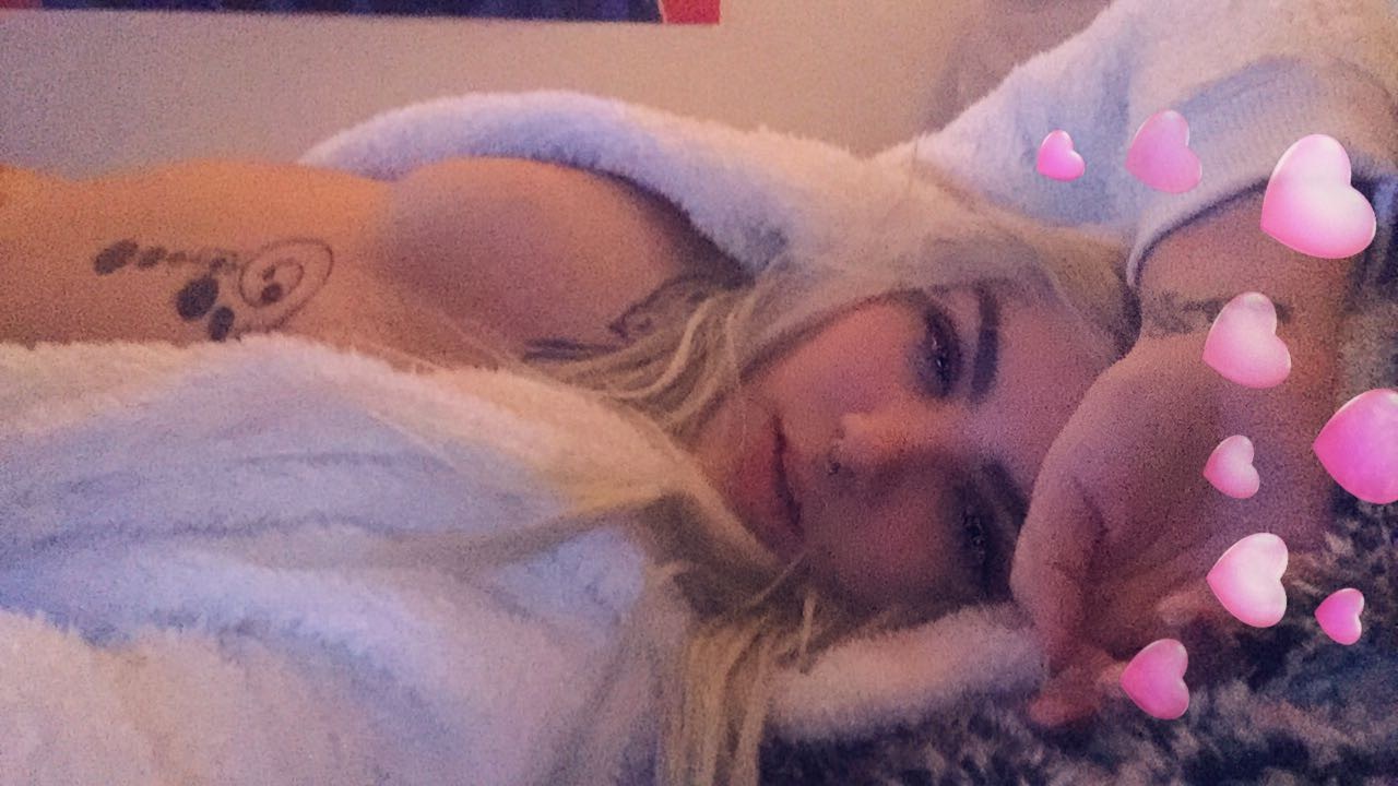 ash weed OnlyFans header