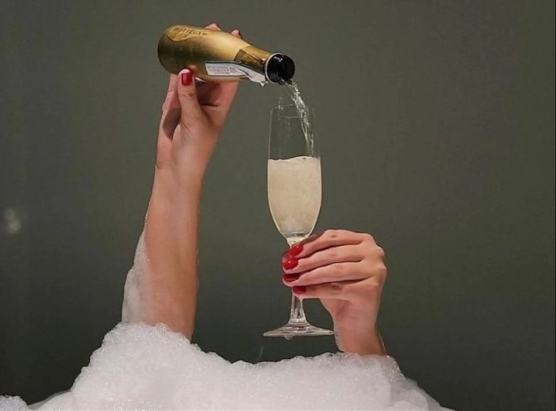 Emma OnlyFans header