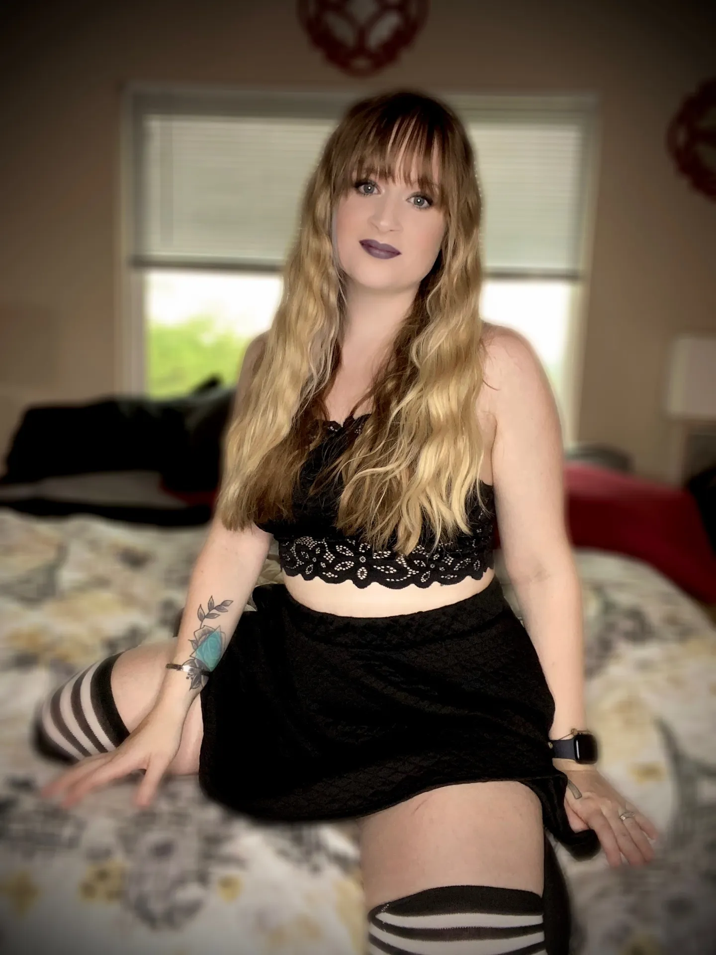 Vivian Quinn | Free Subscription