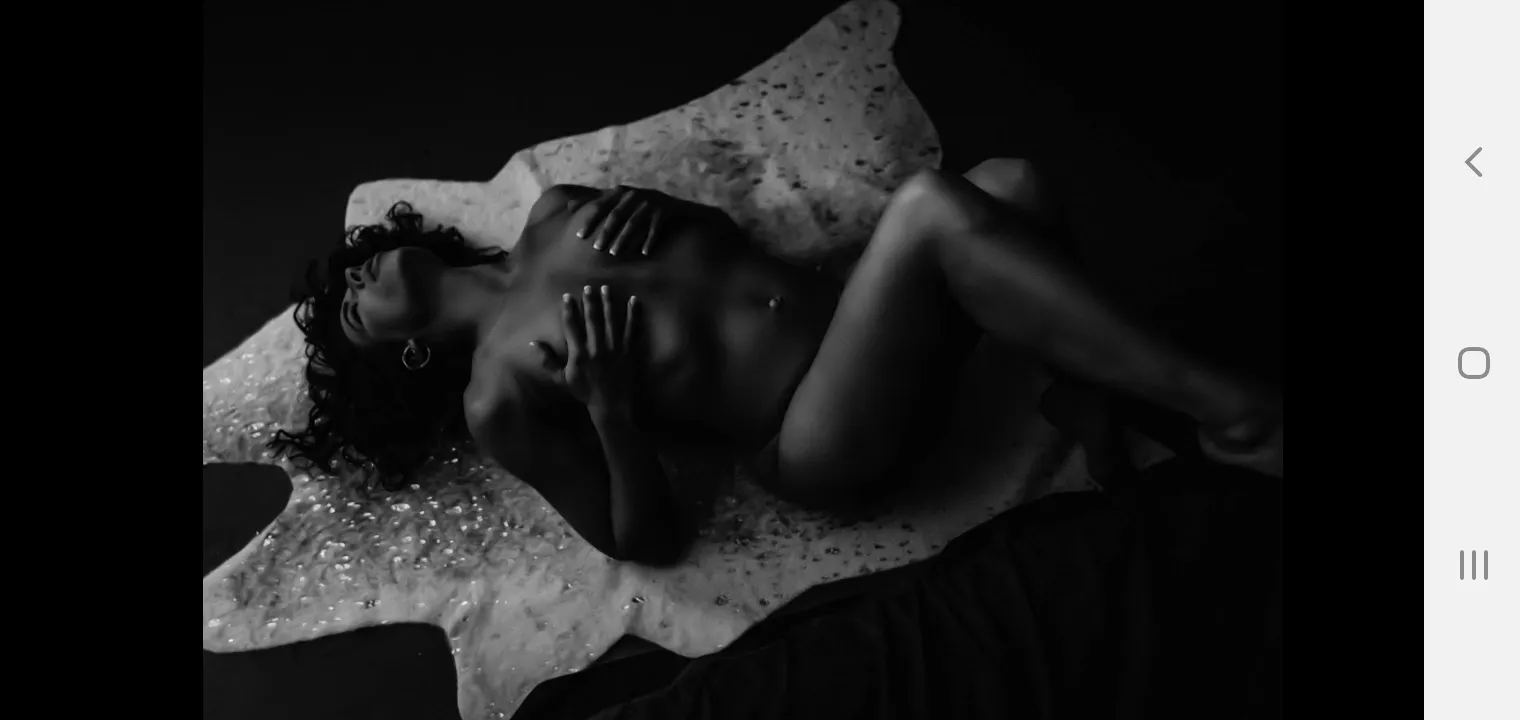 Vivienne Violett OnlyFans header